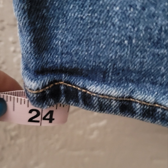 Madewell Mid-Rise Kick Out Jeans Size 26P - Picture 8 of 8